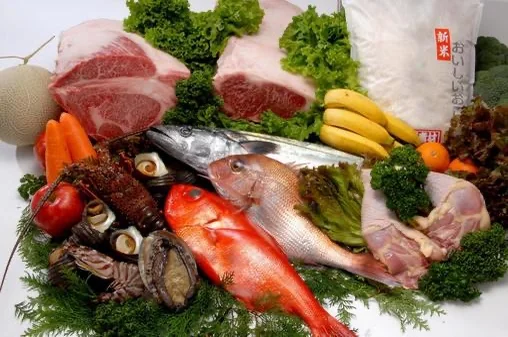 厳選した中国産の香辛料と調味料